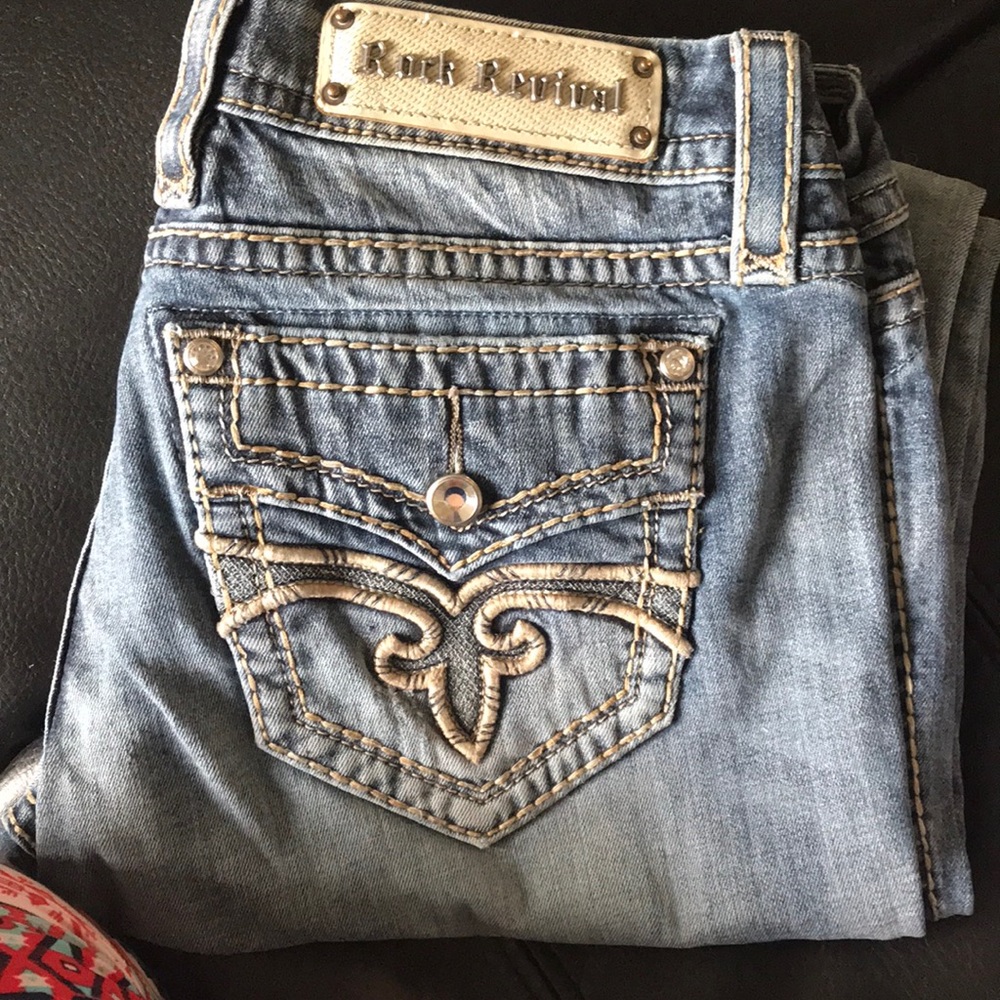Rock Revival size 31 easy straight. Perf cond.